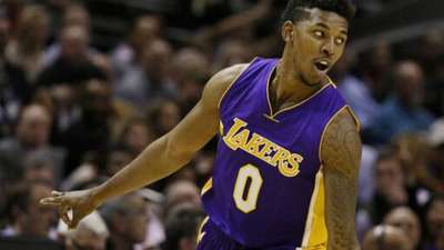 隐藏着双方 隐藏着双方