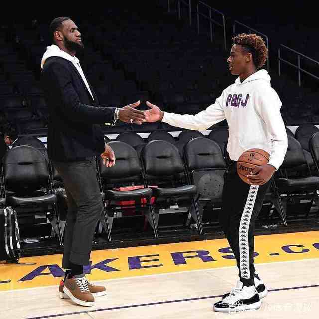 环境在奖励 环境在奖励